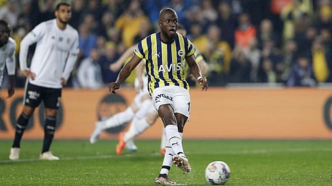 Fenerbahce's Valencia 'fine' after collision in league game