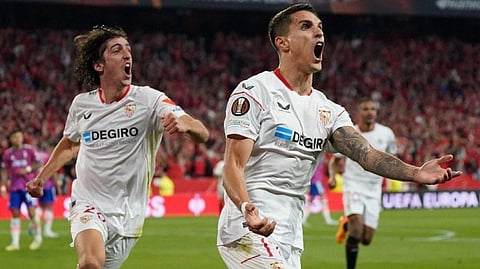 Sevilla dig deep to reach Europa League final