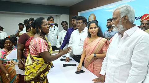 The 'Makkalai Thedi Mayor' scheme was held at the North regional office, Royapuram zone on Wednesday.