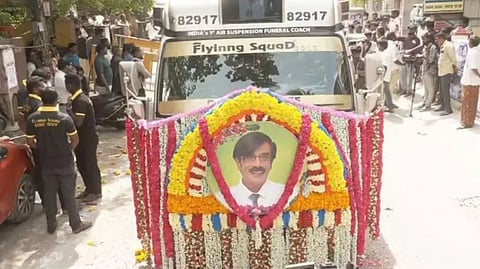Actor Manobala's body is being taken in a procession to Valasaravakkam cemetery for cremation.