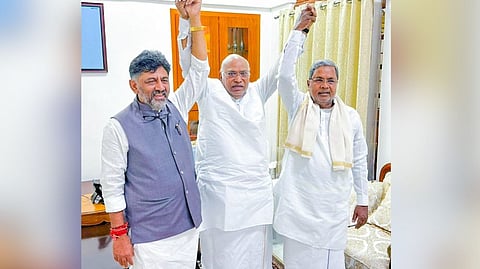 DK Shivakumar and Siddaramaiah with Mallikarjuna Kharge