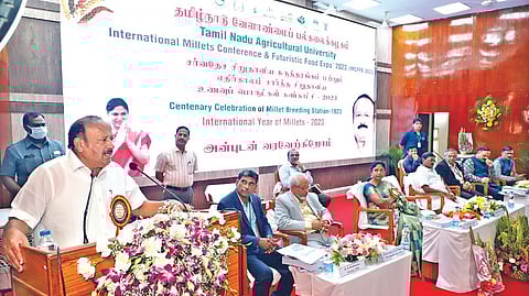 Agriculture Minister MRK Panneerselvam addressing the conference at TNAU.
