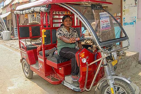 Vahini can purchase an e-rickshaw, which costs about Rs 1,86,000, with a down payment of Rs 15,000