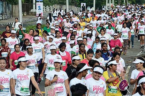 Women in large numbers participated in the Pinkathon event