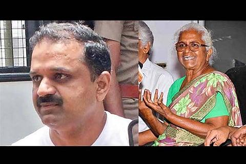 Perarivalan and his mother, Arputhammal