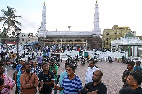 Heritage enthusiasts gathered at the Big Mosque in Triplicane for the walk