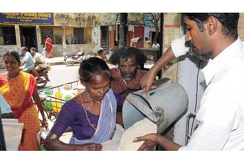 ‘Find ways to restrict free rice distribution only to BPL families’