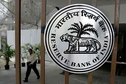 RBI maintains status quo, warns volatile oil prices pose risk to inflation