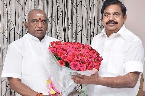 Union minister Pon Radhakrishnan greets Chief  Minister Edappadi Palaniswami on Friday