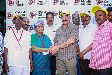 Kamal Haasan with representatives of Elders for Elders coalition of Help Age India