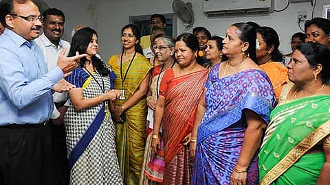 Officials of Education Department and MDA interacting with governmentt teachers