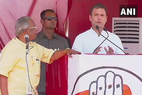 Rahul slams PM, says Modi ran government for his 15 friends