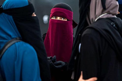 Sri Lanka mulling burqa ban: report