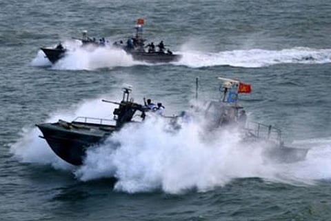 Sri Lankan navy attacks fishing trawlers, detains 7 TN men