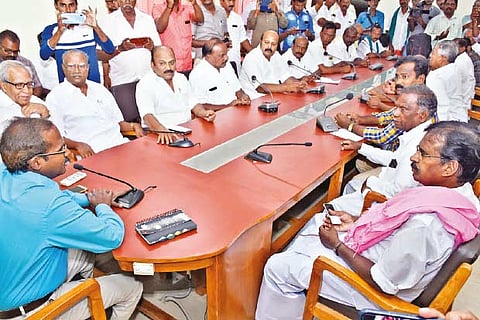 All-party delegation with the Collector A Annadurai on Tuesday