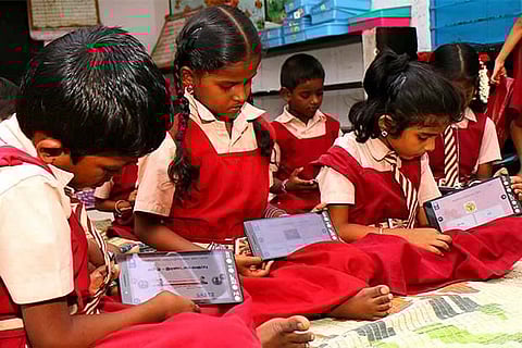 After laptops, govt students to now get tabs
