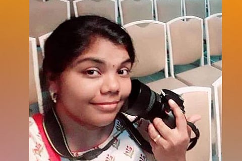 D Madhumitha  (30), Photographer