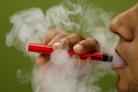 Vaping leaves e-cigarette user with rare lung scarring: Study