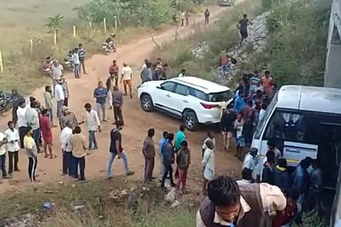 Public hail encounter death of rape accused in Telangana