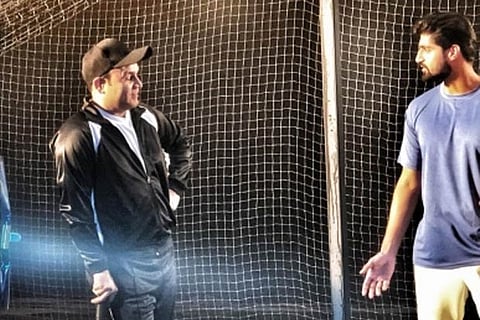 Virender Sehwag gives cricket tips to Tanuj Virwani