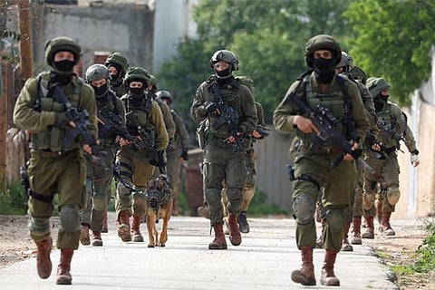 Israeli forces arrest 2 Palestinians in West Bank