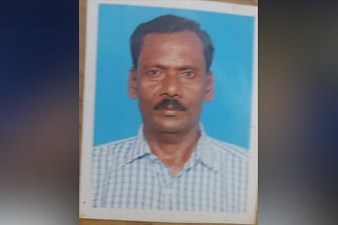 Woman ‘seals’ man’s eyes with glue, slits his throat