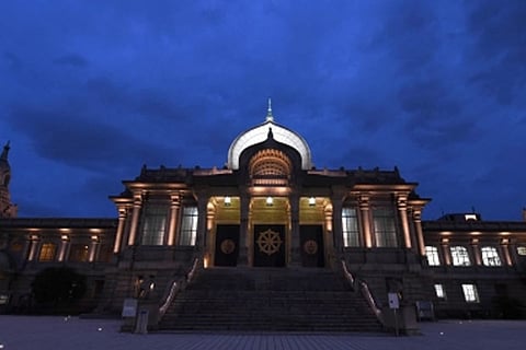 Japan shrine displays giant mouse for New Year's
