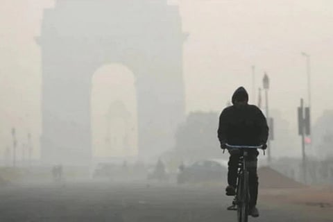 Delhi remains in grip of severe cold