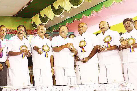 Deputy Chief Minister O Panneerselvam laying the foundation for development projects under Smart City Mission