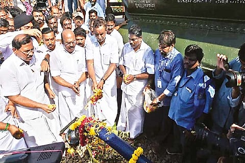 Ministers welcome the train carrying water from Jolarpet in Chennai on Friday