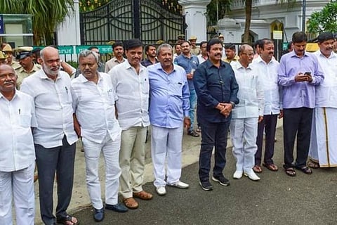 Karnataka turmoil: 5 more Congress rebels move SC on resignations