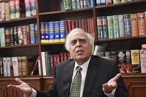 Kapil Sibal meets Tiranga TV staff post-Barkha tweetstorm