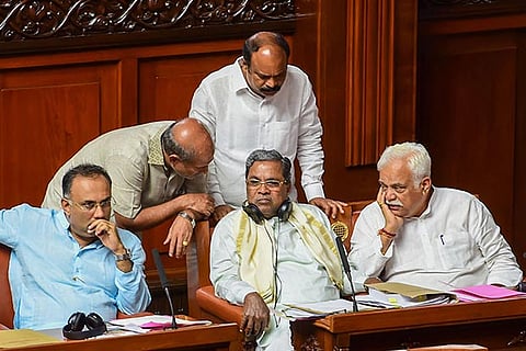 Karnataka Speaker summons rebel Congress MLAs for hearing
