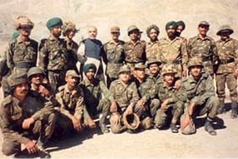 PM shares pictures of visit to Kargil during war
