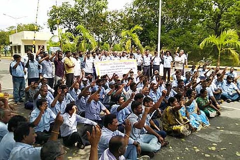 SSP workers stage protest against the privatisation