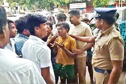 Police rescue bus driver from the students