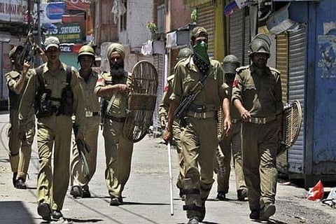 JK police to procure 4,000 weapon safety systems to curb gun-snatching incidents