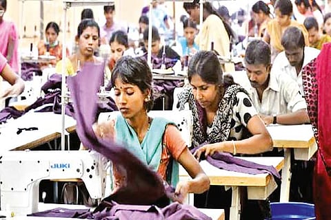 Unprescribed painkillers turn risky for﻿  women workers in garment factories