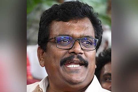 Thanga Tamilselvan denies reports of joining DMK or AIADMK