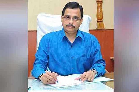 Vellore Collector SA Raman