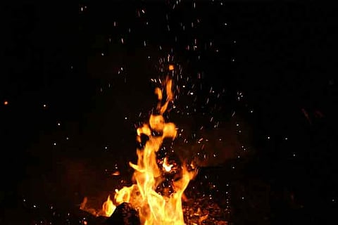 4 killed in Pune saree shop blaze