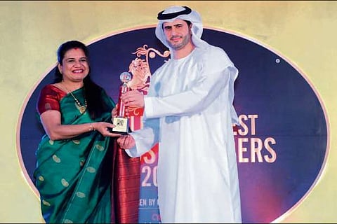 Indian woman doctor gets Global Asian award