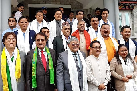 SKM leaders meet Sikkim Governor, stake claim to form government