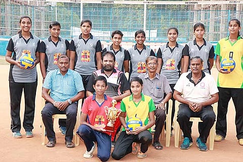 The victorious Sivakasi Hindu Nadar MHSS girls team with Dr Sivanthi Volleyball Foundation Secretary AK Chithr