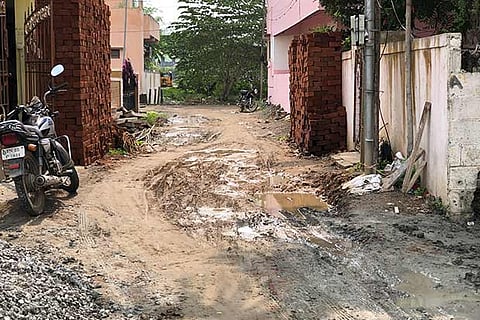 The tattered condition of the roads in New Perungalathur