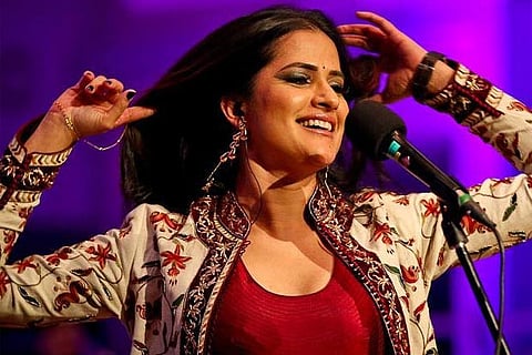 Sona Mohapatra 'elated' to get Tanushree Dutta's support