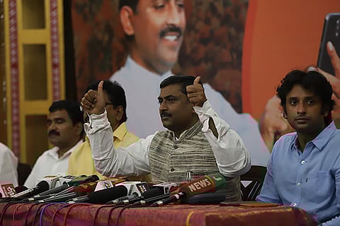 BJP leader Muralidhar Rao at an interactive session with the public and party workers in Chennai on Friday