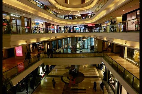 India's services sector contracts in Sept on weak demand: PMI