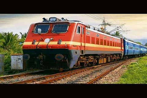 Railways to run promotional trains, Housefull 4 crew first taker