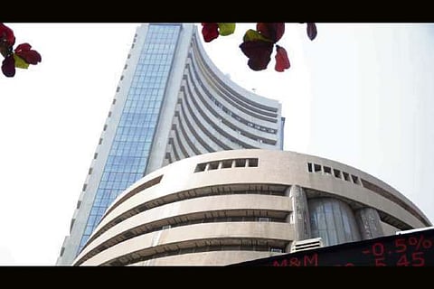 Volatility index shoots up as GDP growth plummets